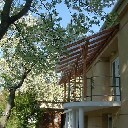 Magnolia Apartman Hévíz Esterno foto